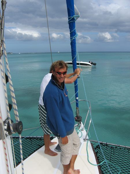 Trimaran vers l'ile plate